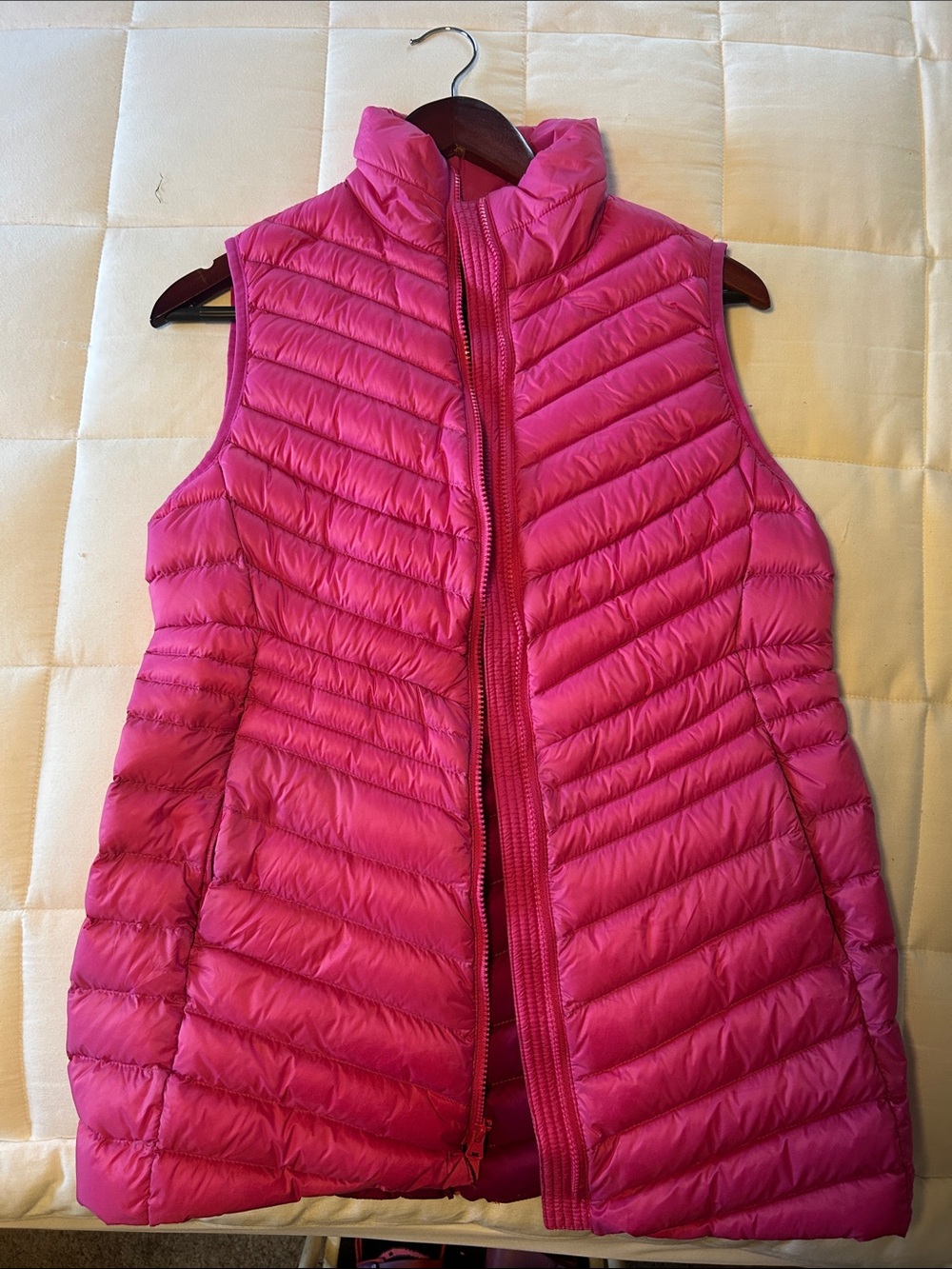 Lands End, Petite Wanderweight Ultralight Packable Long Down Vest, pink, XS